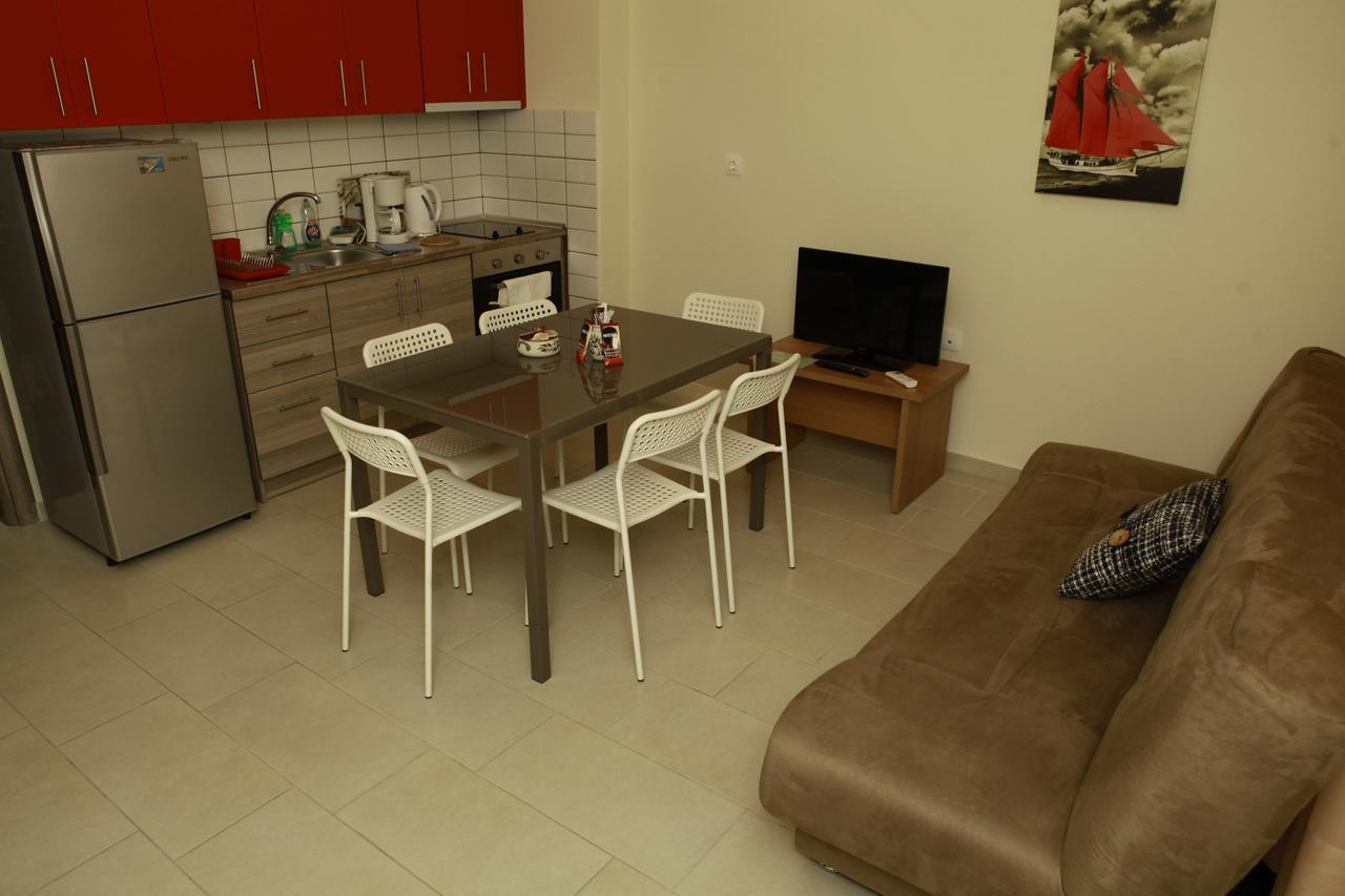 Kentrikon Suites Polikhronon Exteriör bild